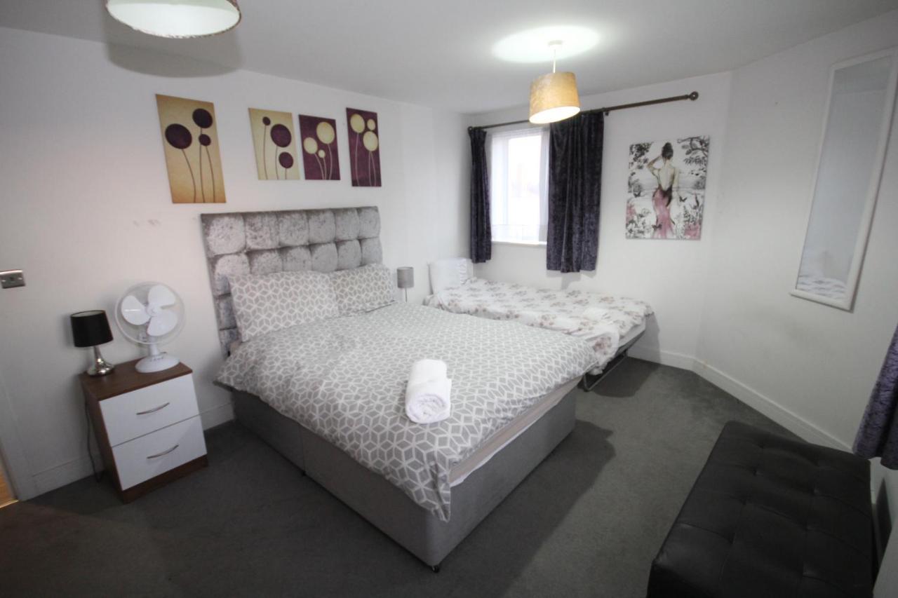 Holden Court Apartments - Apt 3 West Drayton  Dış mekan fotoğraf