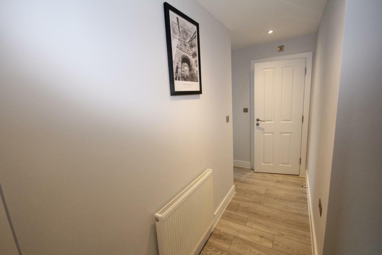 Holden Court Apartments - Apt 3 West Drayton  Dış mekan fotoğraf